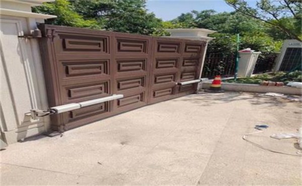 智能自动门：如何提升安全性、便利性与能源效率？