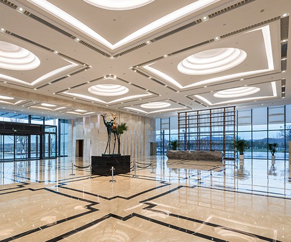 福安瑞景名仕城启用智能门禁系统：刷脸进出更便捷，平安建设显成效