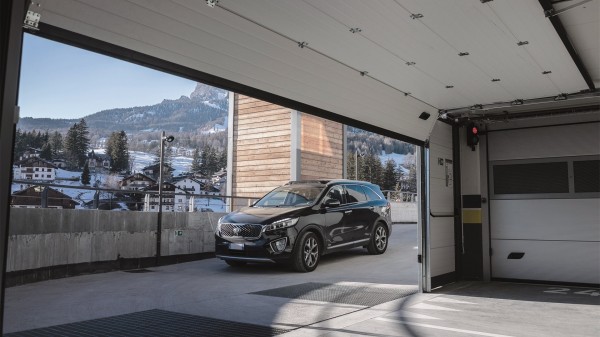 2024木门避坑指南：甲醛采样+智能锁选购，五步验收省80%扯皮